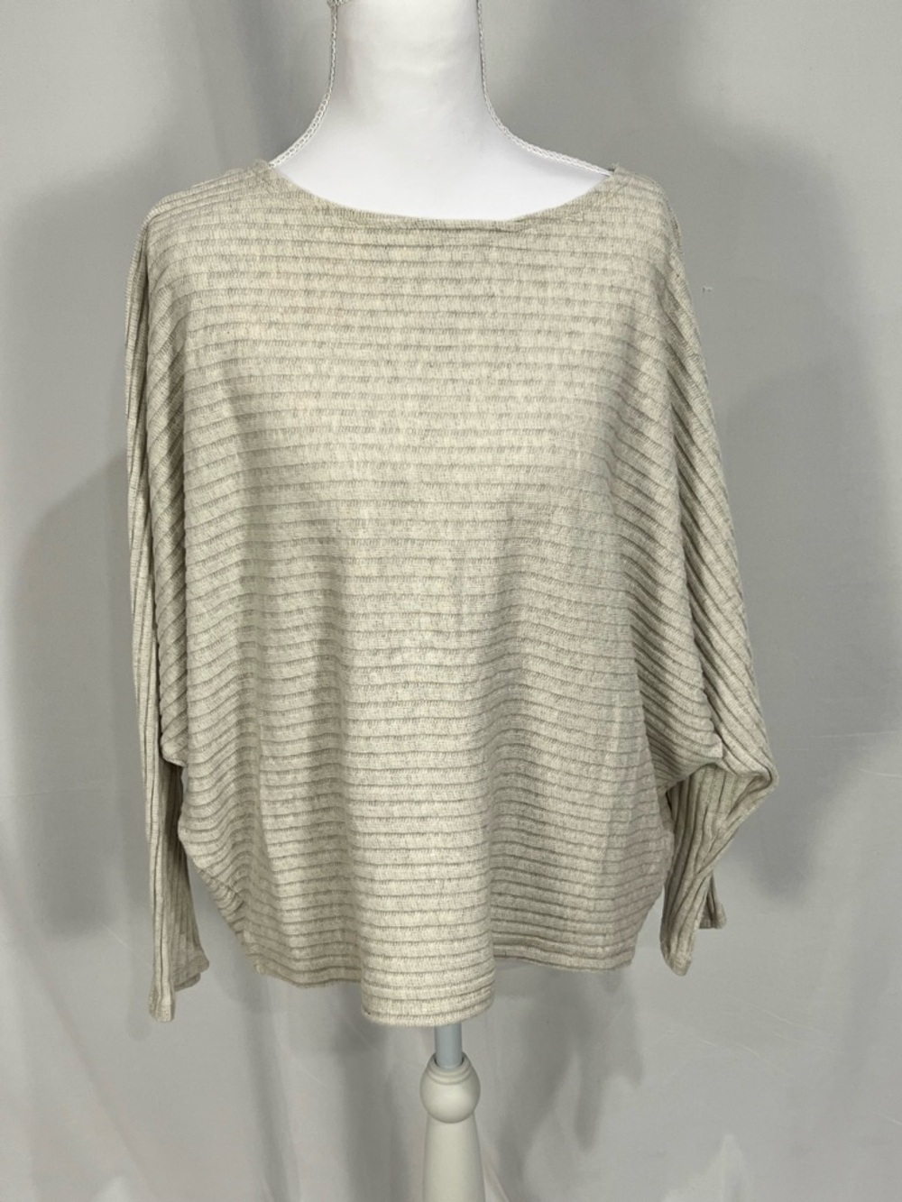 MOD ON TREND Cream Ribbed Top - Picture 3 of 7